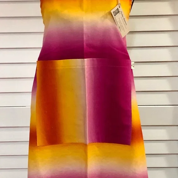 Andys Aprons - not so basic. - Picture 5 of 5